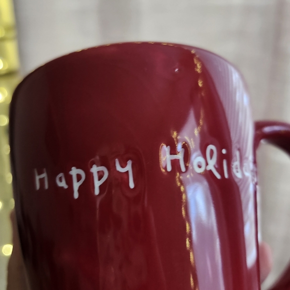 Happy Holiday red mug - Picture 5 of 5